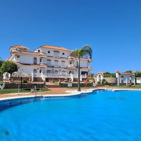 Hotel Diufain Conil De La Frontera Luaran gambar