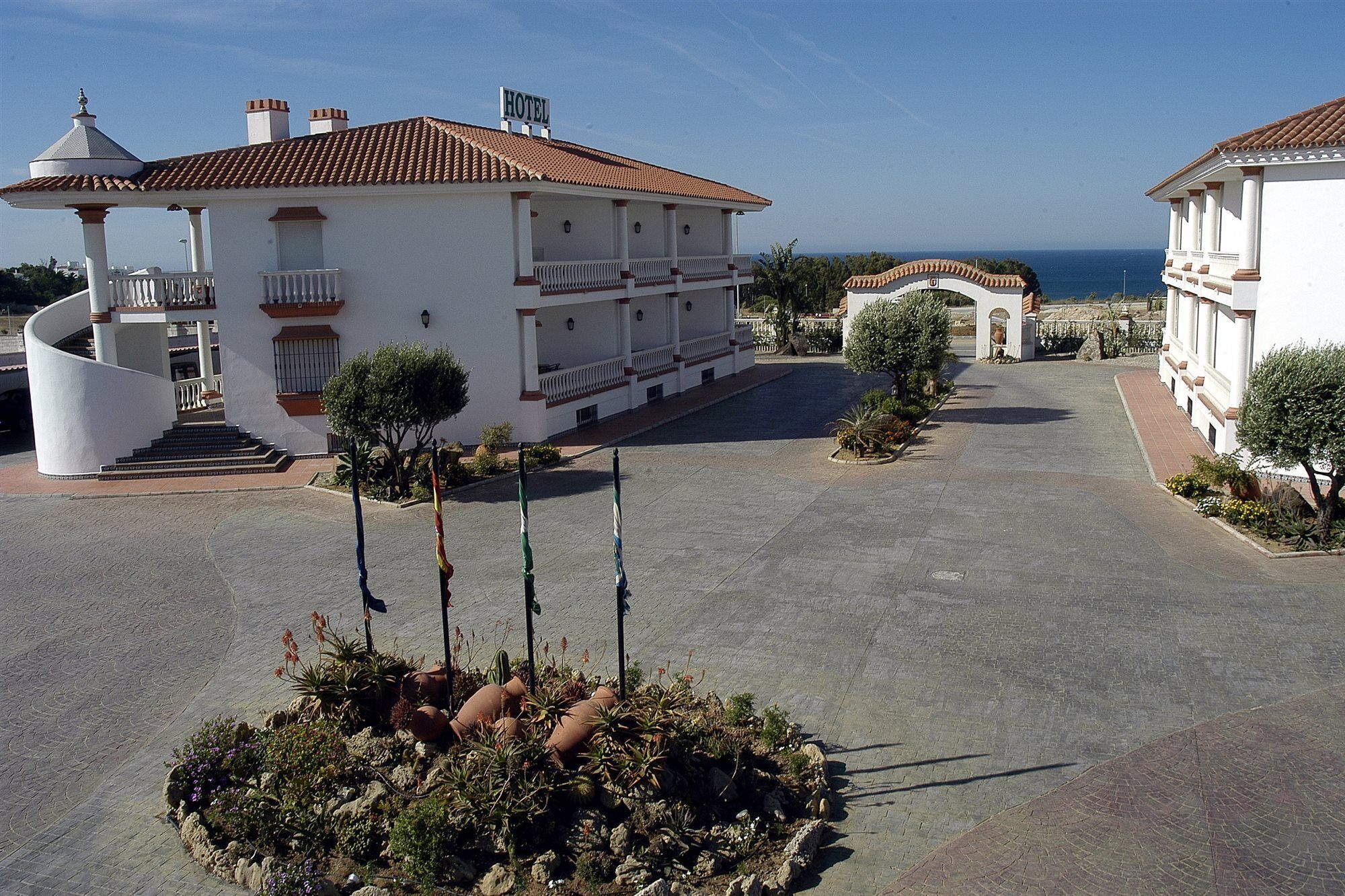 Hotel Diufain Conil De La Frontera Luaran gambar